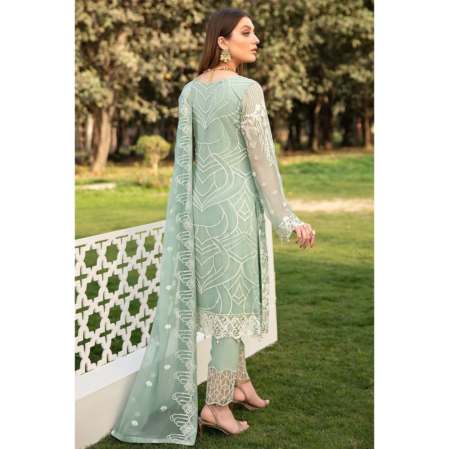 Embroidered luxury chiffon 3pcs suit