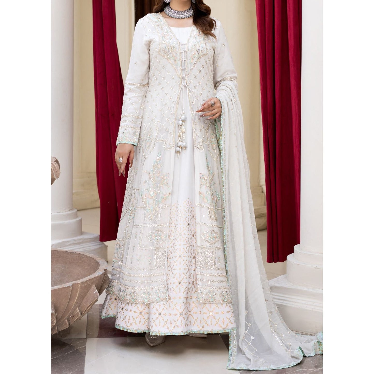 White Embroidered 3-PIECE DRESS White / S White Embroidered 3-PIECE DRESS White / S